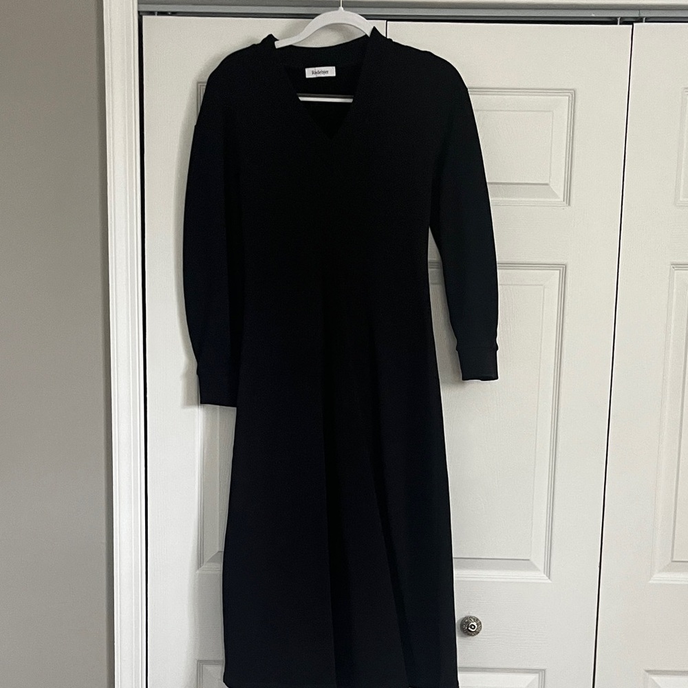 Elegant Black Long Sleeve Dress